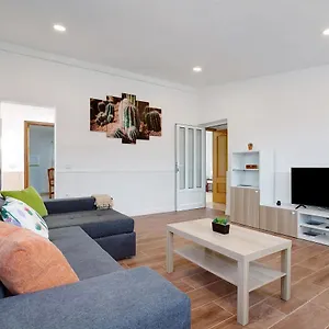 https://casa-cactus-antigua-fuerteventura.in-canary-islands.com