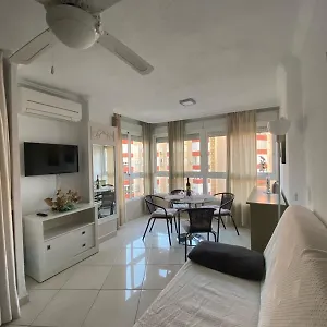 https://luminoso-acogedor-y-a-3-minutos-de-la-playa.es-andalucia.com